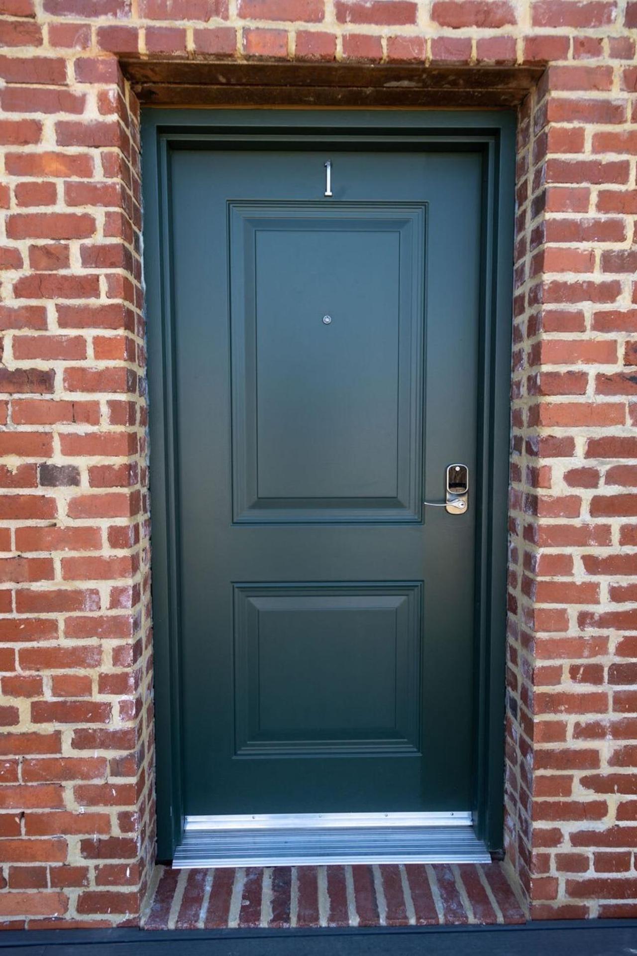 Luxury Multi-Unit Historic Building Near Downtown Apartment Roanoke Bagian luar foto